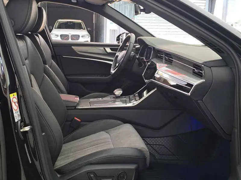 Audi A6L 2022 45 TFSI Selected Dynamic Edition — 17