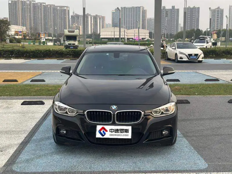 BMW 3 Series 2018 320Li Leading M Sport Package — 2