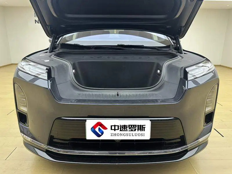 NIO ES8 2026 Six-Seat Executive Signature Edition — 9