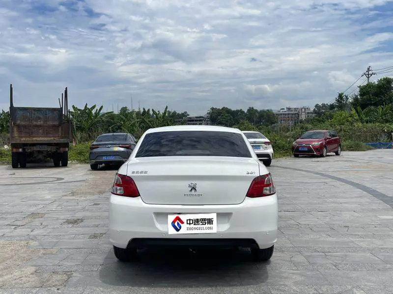 Peugeot 301 2016 1.6L Automatic Comfort Edition — 5
