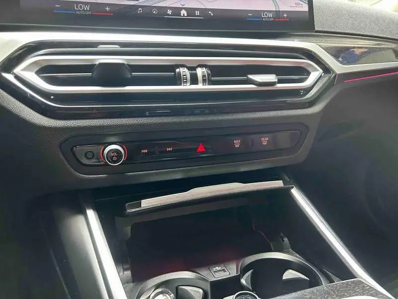 BMW 3 Series 2023 325Li M Sport Package — 10