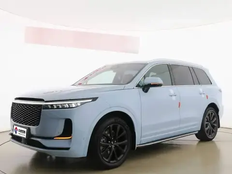 Ideal ONE 2021 Extended Range 6-seater Edition