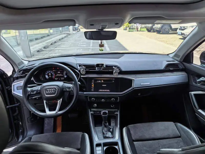 Audi Q3 2020 35 TFSI Progressive Dynamic Edition — 7
