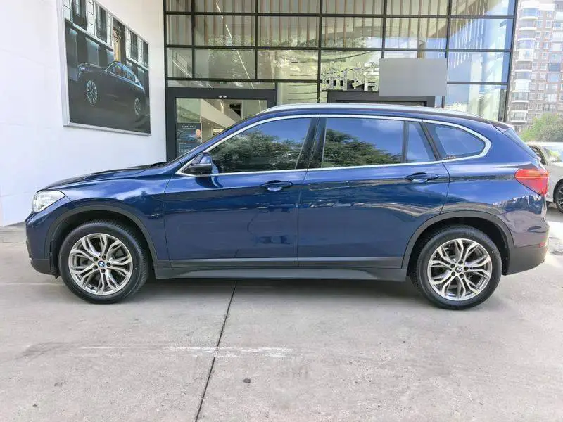 BMW X1 2019 sDrive20Li Leading Edition — 3