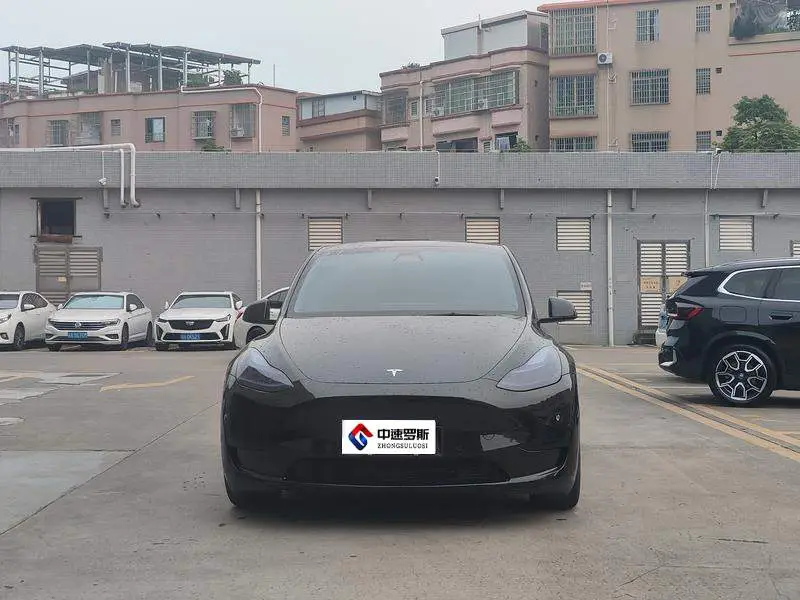 Model Y 2022 rear-wheel drive version — 2