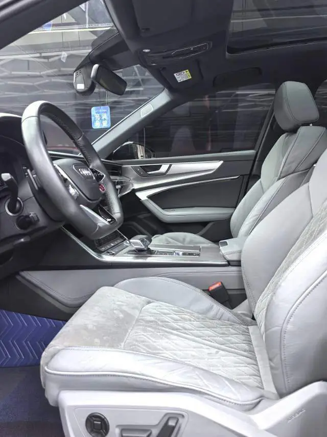 Audi A6L 2021 55 TFSI quattro Premium Elegance — 6