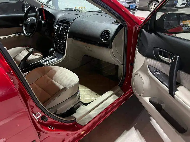 Mazda 6 2011 2.0L Automatic Fashion Model — 6