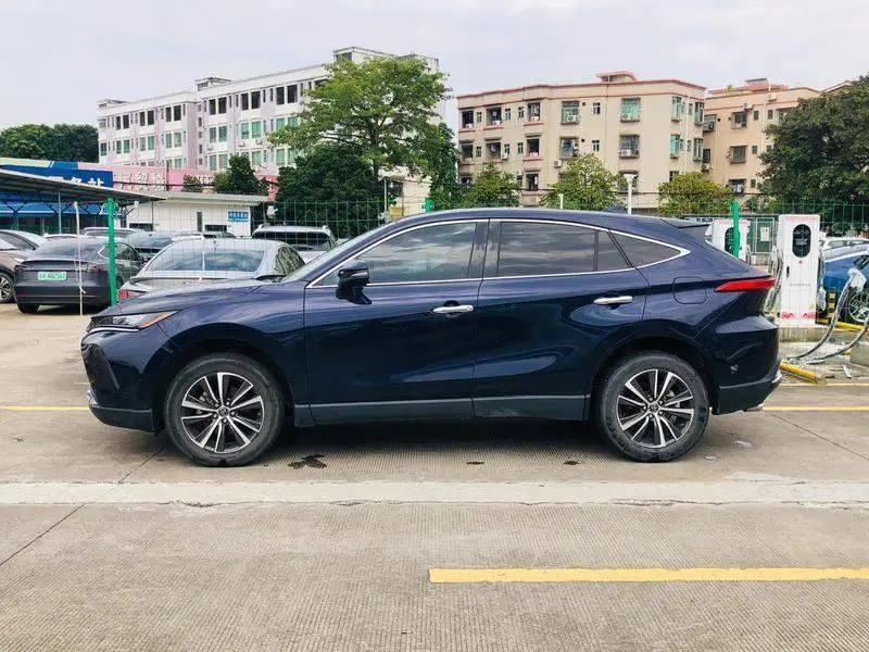 Ling Fang HARRIER 2022 2.0L CVT 2WD Luxury Edition — 4