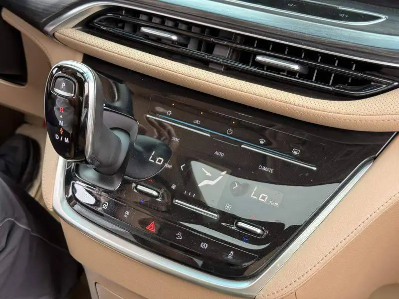 Buick GL8 2021 ES Lu Zun 653T Flagship Model — 7