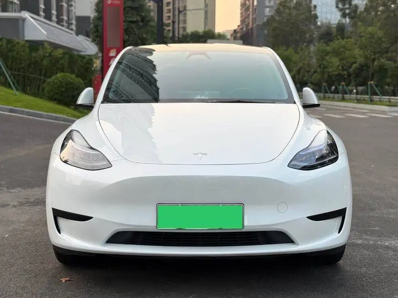 Model Y 2024 rear-wheel drive version — 2