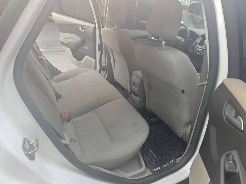 Fox 2017 Sedan 1.6L Manual Fashion Smart Edition — 10