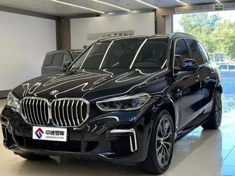 BMW X5 2022 xDrive 30Li Premium M Sport Package