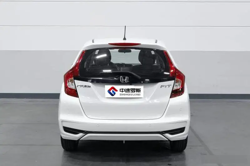 Fit 2018 1.5L CVT Comfort Sunroof Edition — 3