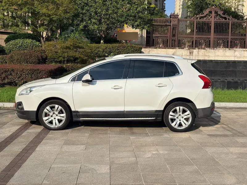 Peugeot 3008 2016 1.6THP Automatic Premium Edition — 4