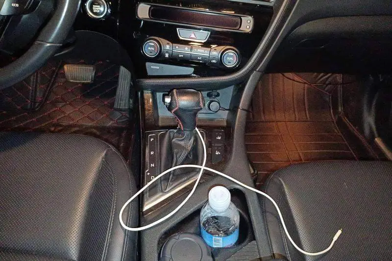 Kia K5 2014 2.0L Automatic LUXURY — 15
