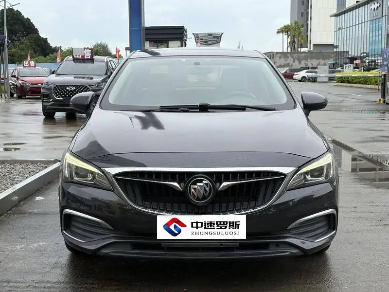 Valeant 2018 Sedan 15S Automatic Progressive — 2
