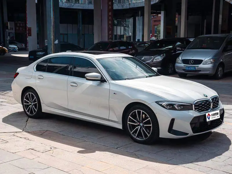 BMW 3 Series 2025 325Li M Sport Package — 3