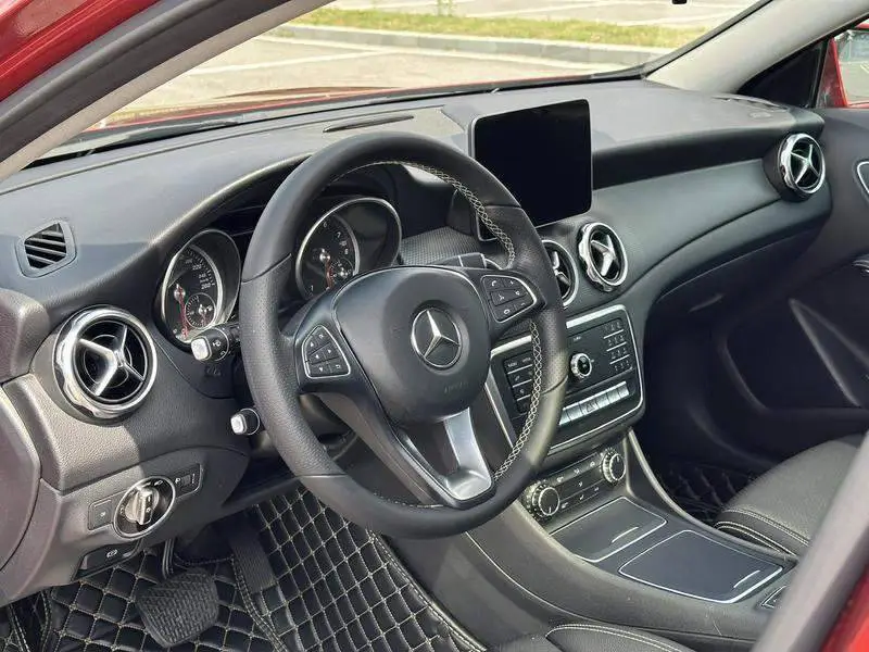 Mercedes-Benz GLA 2018 GLA 200 Dynamic — 20