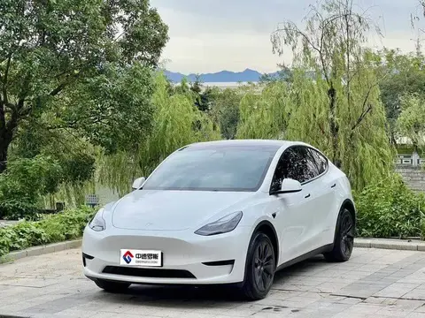 Model Y 2023 rear-wheel drive version