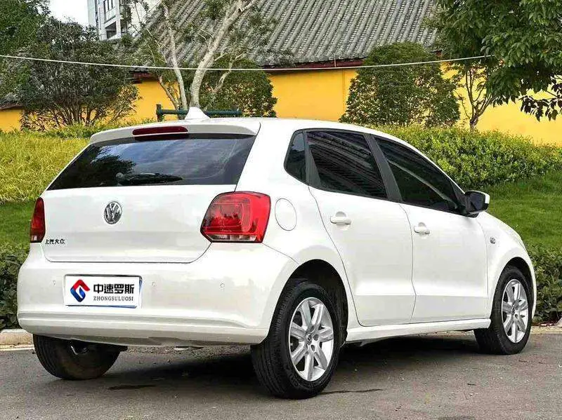 Polo 2013 1.4L Automatic Comfort Edition — 5