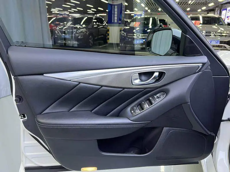 Infiniti Q50L 2018 2.0T Yixiang Edition National VI — 19