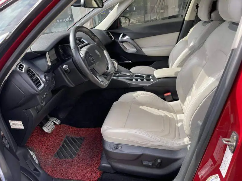 DS 5 2014 1.6T Premium Edition THP200 — 12