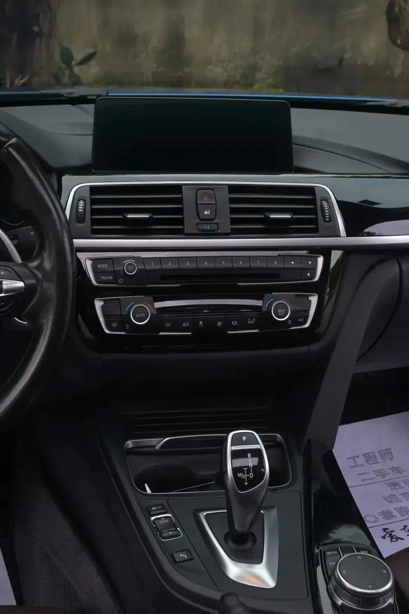 BMW 3 Series 2019 320Li M Sport Package — 13