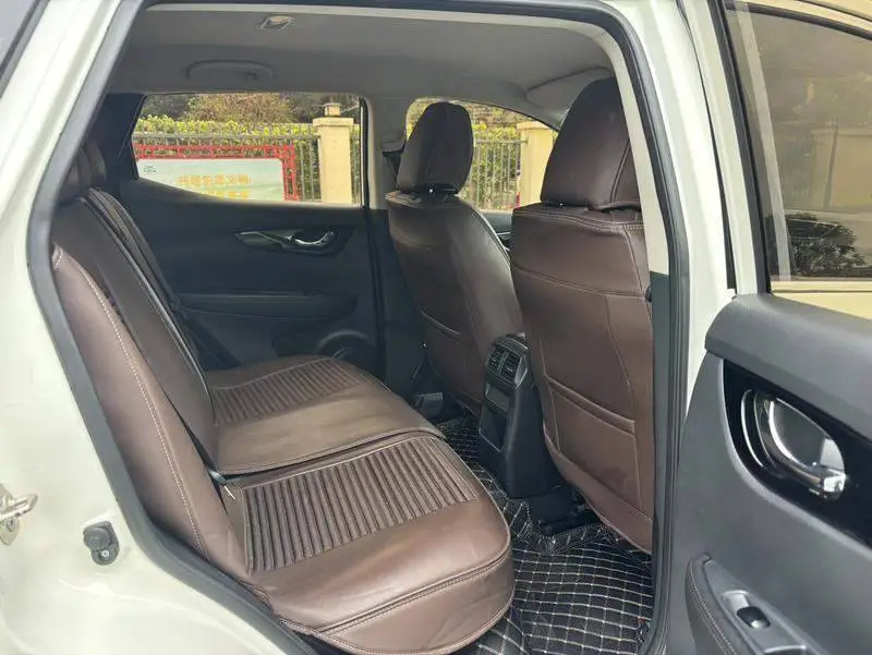 Qashqai 2019 2.0L CVT Smart Edition — 11