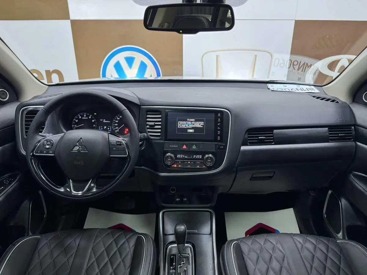 Outlander 2021 Model 2.0L 2WD Enjoy Edition 7 Seaters — 15