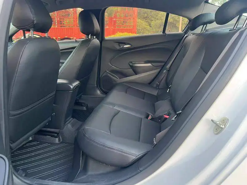 Cruze 2017 1.5L Manual Pioneer Edition — 10