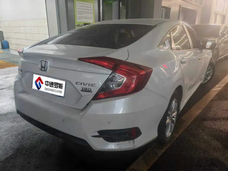 Civic 2016 180TURBO CVT Comfort Edition — 2