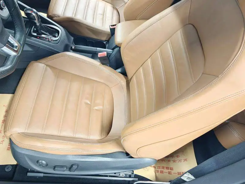 Scirocco 2011 2.0TSI Luxury Edition — 11