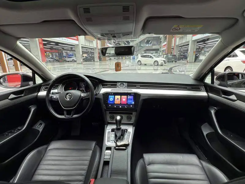 Magotan 2019 280TSI DSG Leading National V — 8