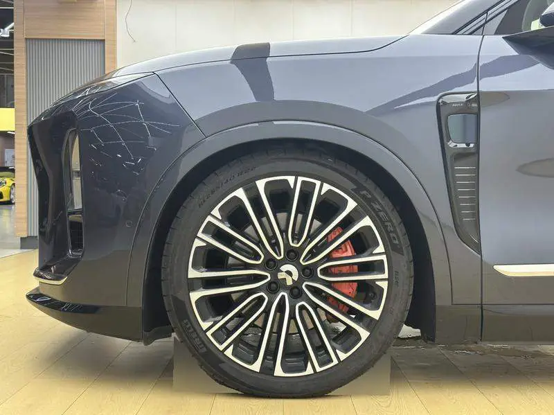 NIO ES8 2026 Six-Seat Executive Signature Edition — 16