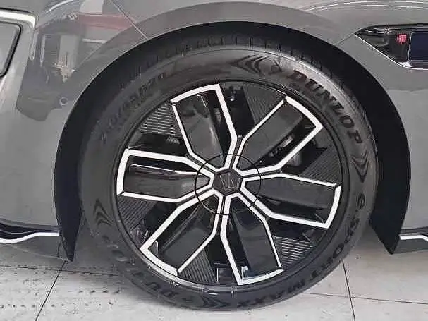 Avita 12 2024 700 Triple Laser Rear-Wheel Drive Luxury Edition — 10