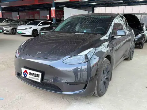 Model Y 2024 rear-wheel drive version