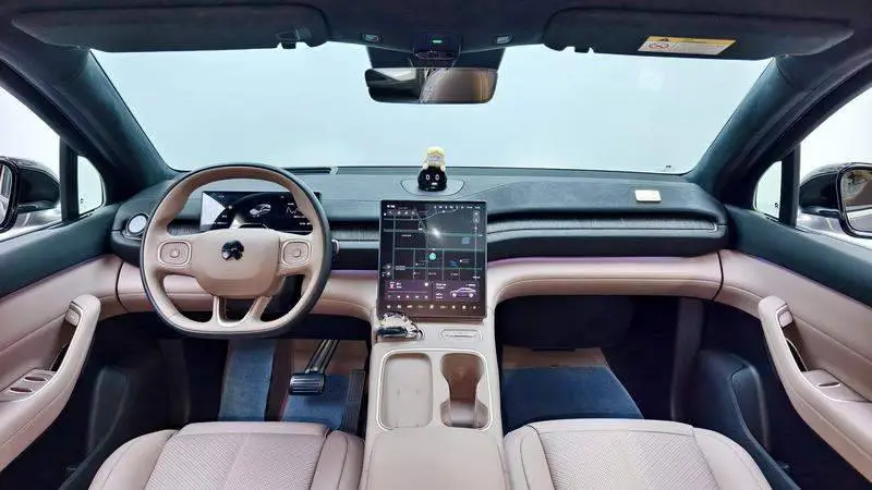 NIO EC6 2024 75kWh — 13