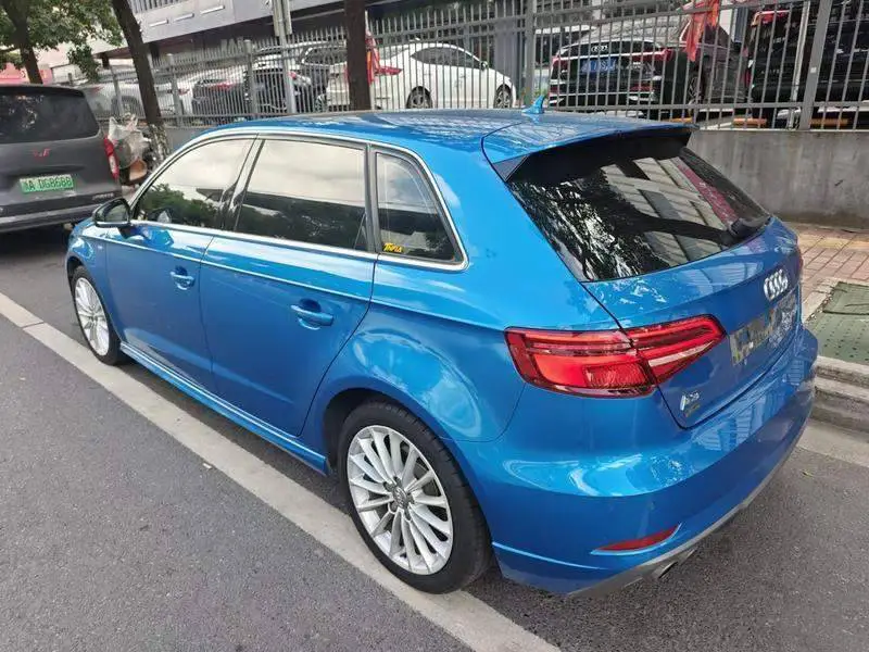 Audi A3 2017 Sportback 35 TFSI Fashion Edition — 4