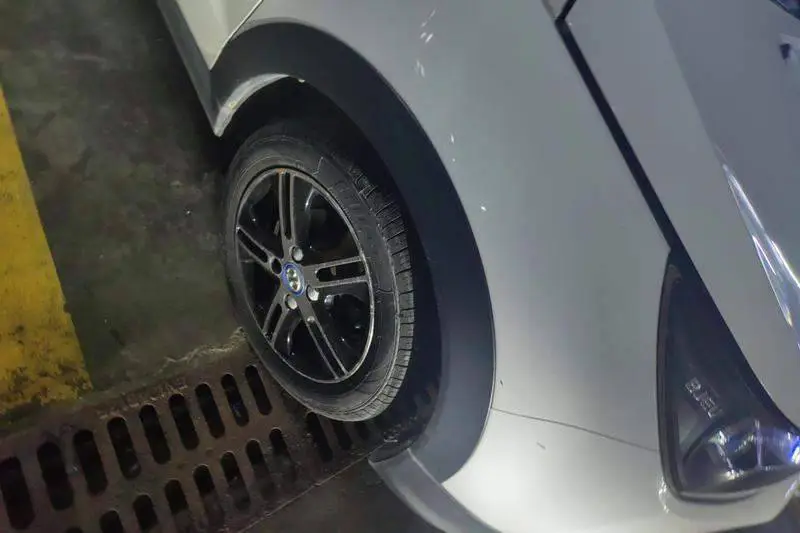 BAIC New Energy EC 2017 EC200 Lingxiu Edition — 7