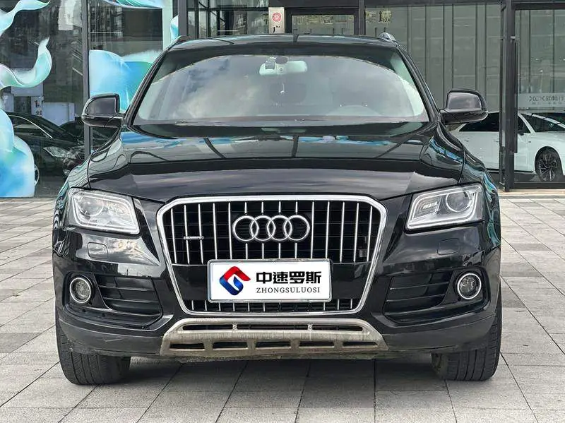 Audi Q5 2017 40 TFSI Progressive — 2
