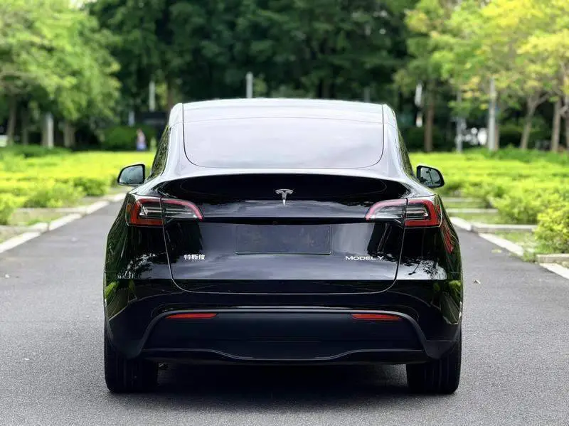 Model Y 2024 rear-wheel drive version — 5