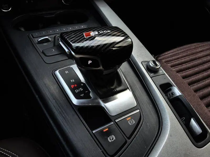 Audi A4L 2019 40 TFSI Progressive National VI — 15