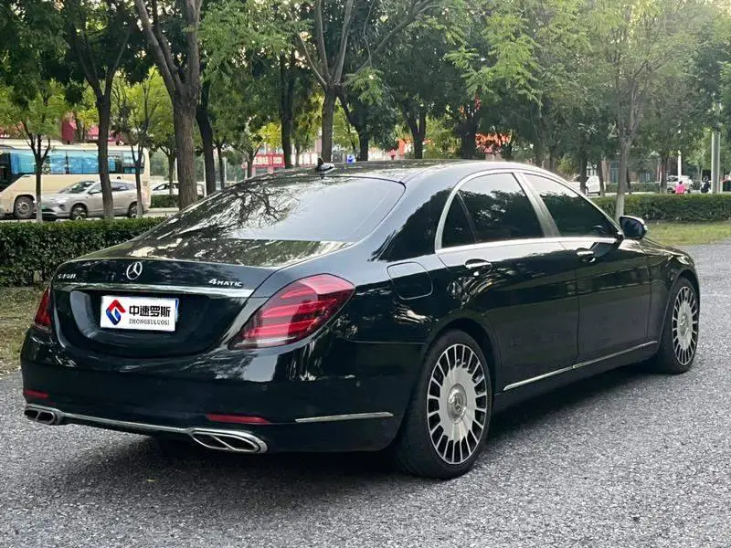 Mercedes-Benz S-Class 2019 S 320 L — 7