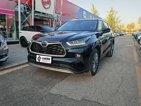 Highlander 2022 380T 4WD Premium Edition 7 Seaters