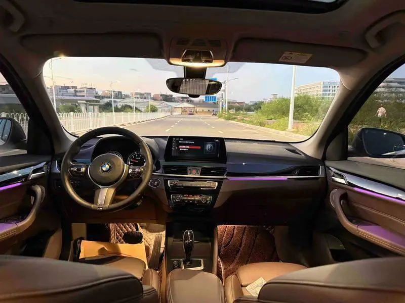 BMW X1 2022 sDrive25Li Leading Edition — 10