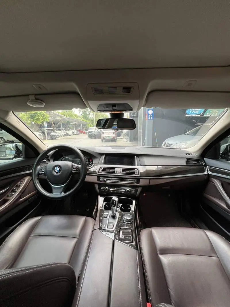 BMW 5 Series 2014 525Li Luxury Design Package — 12