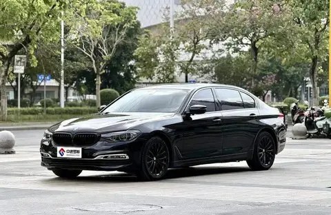 BMW 5 Series 2018 530Li Leading Luxury Package