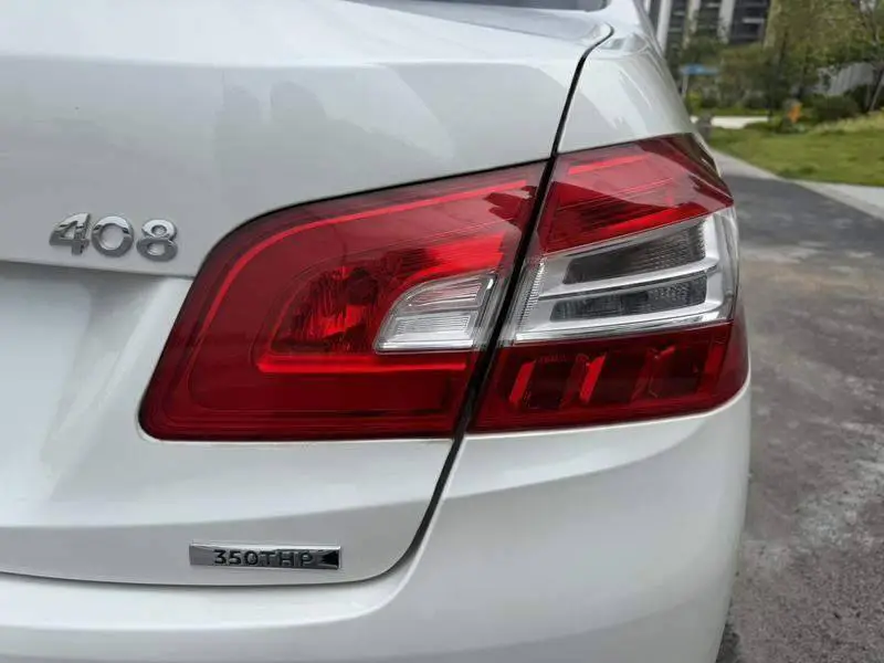 Peugeot 408 2018 facelift 350THP automatic luxury version — 10