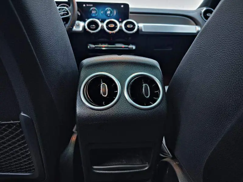 Mercedes-Benz GLB 2020 GLB 180 Fashion — 6