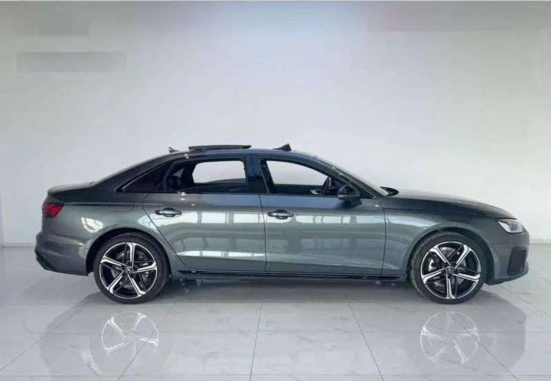Audi A4L 2024 40 TFSI Luxury Dynamic Edition — 5